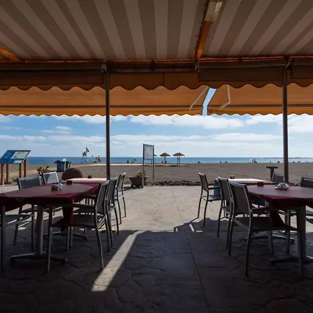 Apartmán Atico En Primera Linea De Playa De Melenara